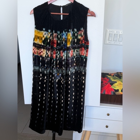 Didier Parakian Dresses & Skirts - NWOT Made in Italy Velvet Boho Midi Dress 🌹 Artisan Print Sleeveless size L